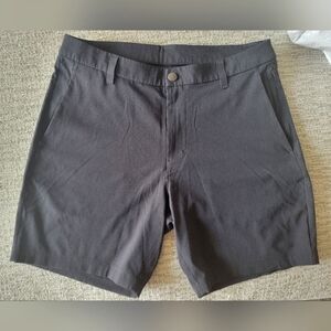 Lululemon Shorts - Size 31